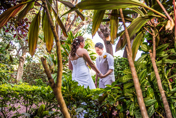 First look with LGBT couple at Pier House Resort, hidden among the foliage to give them some privacy.